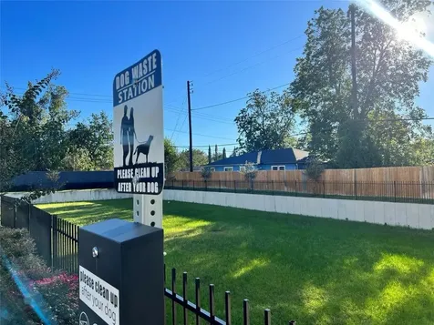6712 Parker Oaks Lane Houston TX 77076