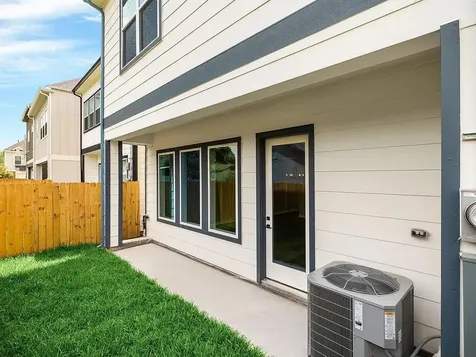 6712 Parker Oaks Lane Houston TX 77076