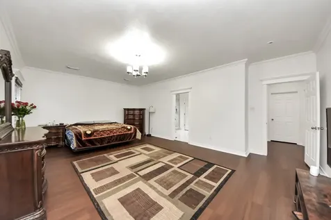 915 Hinsdale Magnolia TX 77354