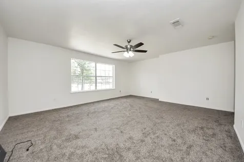 915 Hinsdale Magnolia TX 77354