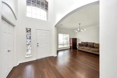 915 Hinsdale Magnolia TX 77354
