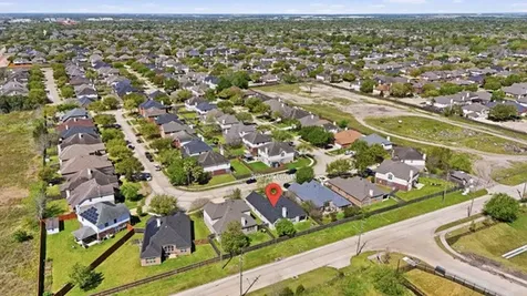 2607 Sun Cove Lane Pearland TX 77584