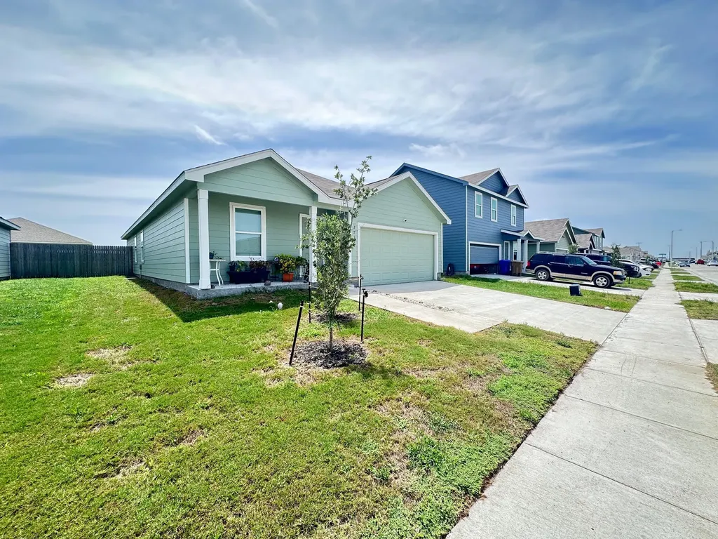 2722 Winterfell Street Corpus Christi TX 78415