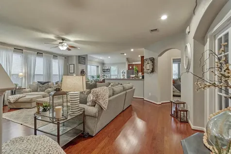 204 Forest Peak Way Montgomery TX 77316