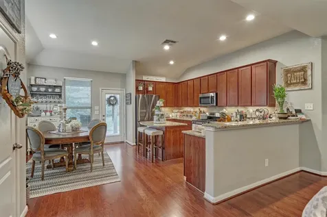 204 Forest Peak Way Montgomery TX 77316