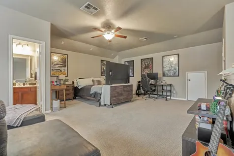 204 Forest Peak Way Montgomery TX 77316