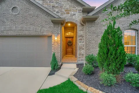 204 Forest Peak Way Montgomery TX 77316