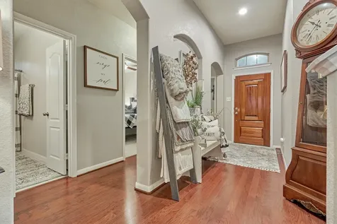 204 Forest Peak Way Montgomery TX 77316