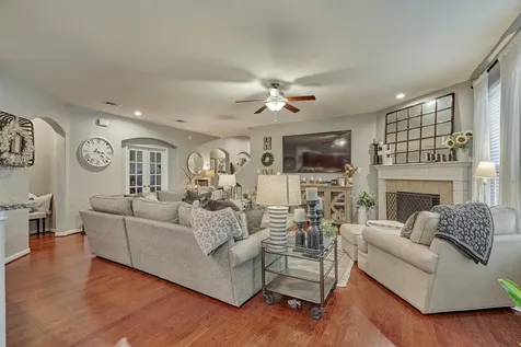 204 Forest Peak Way Montgomery TX 77316