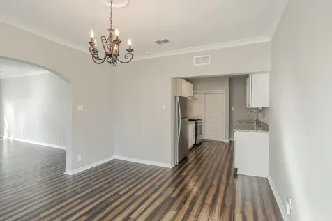 934 Lehman Street Houston TX 77018