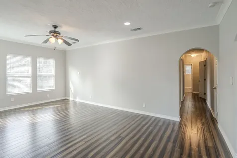 934 Lehman Street Houston TX 77018