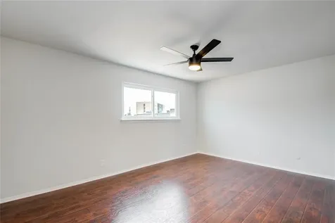 37 San Jacinto Drive Galveston TX 77550