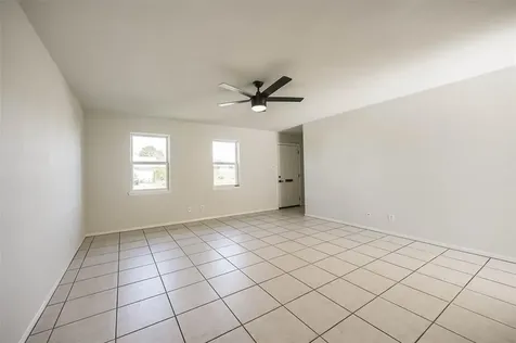37 San Jacinto Drive Galveston TX 77550