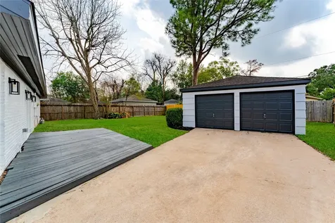 6027 Valkeith Drive Houston TX 77096