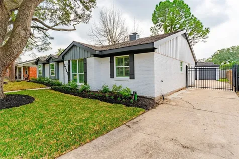 6027 Valkeith Drive Houston TX 77096