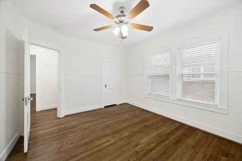 1937 W Mckinney Street 1939 Houston TX 77019