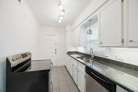 1937 W Mckinney Street 1939 Houston TX 77019