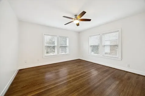 1937 W Mckinney Street 1939 Houston TX 77019