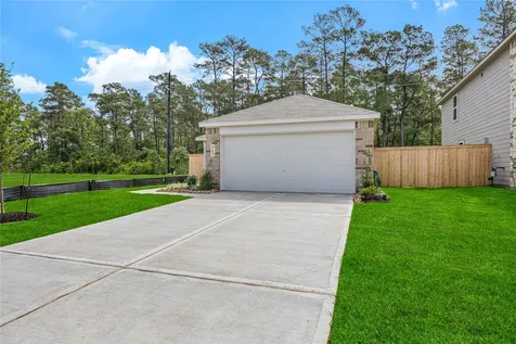 915 Songbird Lane Magnolia TX 77354