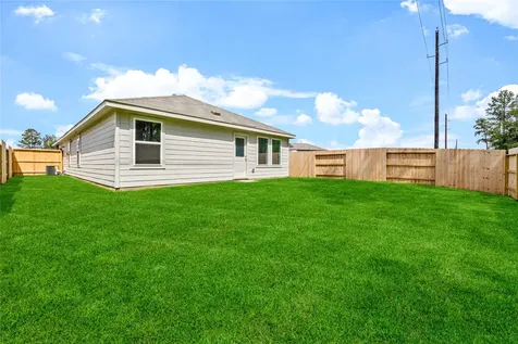 915 Songbird Lane Magnolia TX 77354