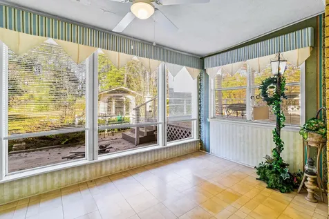 433 W Laurelia Road Corrigan TX 75939