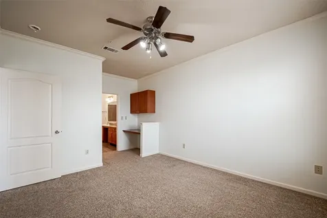 1711 Old Spanish Trail 303 Houston TX 77054
