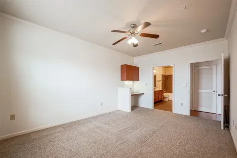 1711 Old Spanish Trail 303 Houston TX 77054