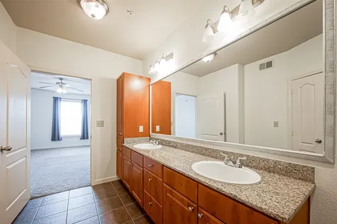 1711 Old Spanish Trail 303 Houston TX 77054