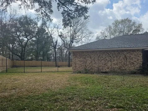 12802 Louisville Street Houston TX 77015