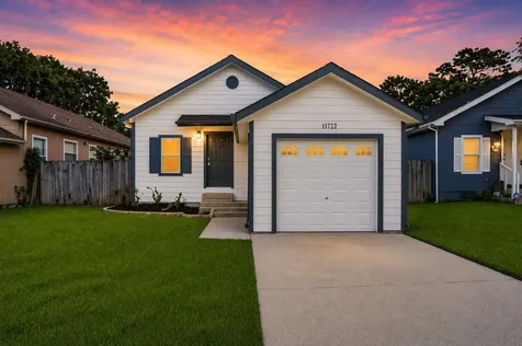 11722 Greenglen Drive Houston TX 77044
