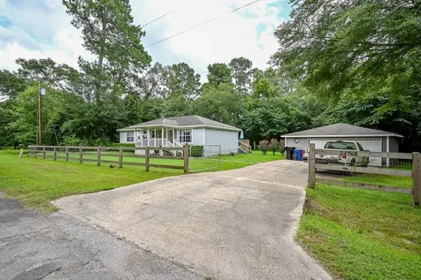 24765 Friar Tuck Drive Hockley TX 77447