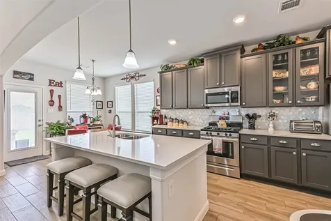 356 Selah Court Alvin TX 77511