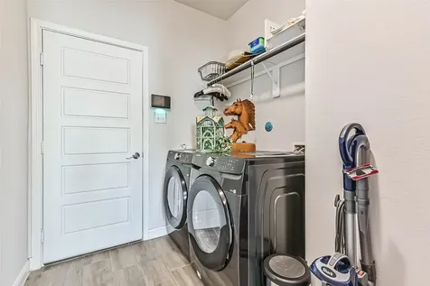 356 Selah Court Alvin TX 77511