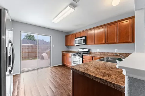 8703 Summerset Meadow Court Houston TX 77075