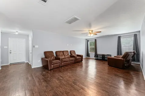 8703 Summerset Meadow Court Houston TX 77075