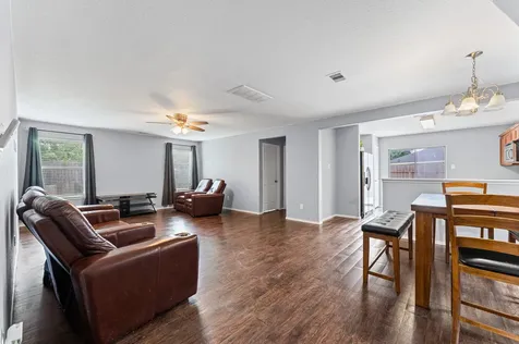 8703 Summerset Meadow Court Houston TX 77075