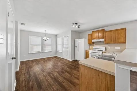 19811 Shores Edge Drive Tomball TX 77375