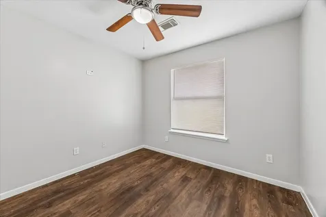 19811 Shores Edge Drive Tomball TX 77375