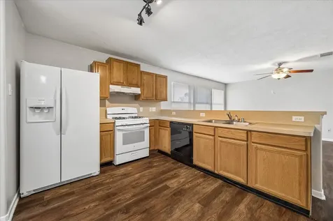 19811 Shores Edge Drive Tomball TX 77375