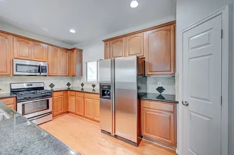 4323 Marina Street A Houston TX 77007