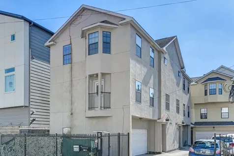 4323 Marina Street A Houston TX 77007