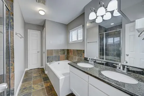 4323 Marina Street A Houston TX 77007