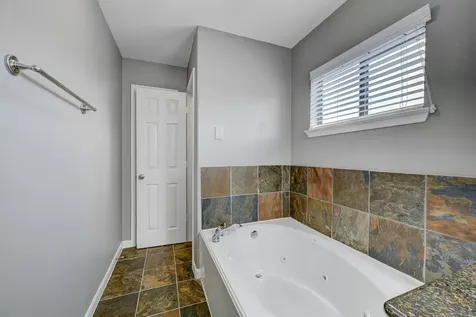4323 Marina Street A Houston TX 77007