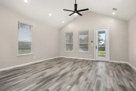 3617 Pecan Drive Bacliff TX 77518