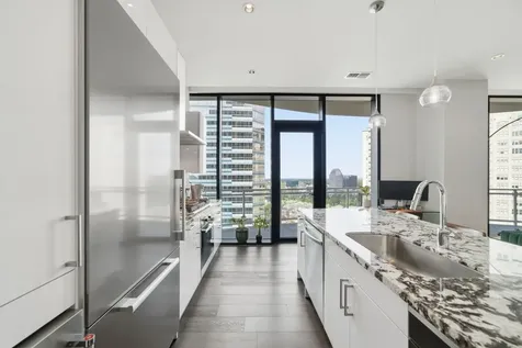 1409 Post Oak Boulevard 1903 Houston TX 77056
