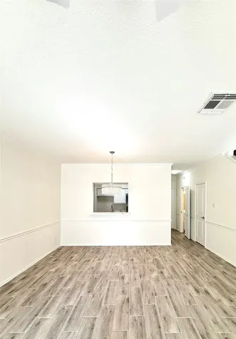 17497 Red Oak Drive 7497 Houston TX 77090