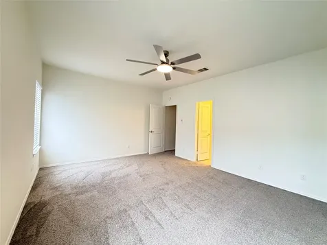 17497 Red Oak Drive 7497 Houston TX 77090