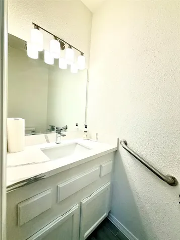 17497 Red Oak Drive 7497 Houston TX 77090