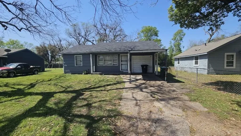 4215 Los Angeles Street Houston TX 77026