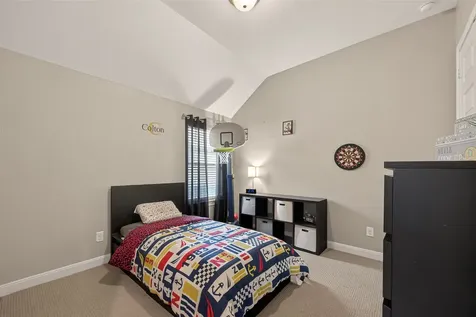 2405 Songlark Springs Place Pearland TX 77089